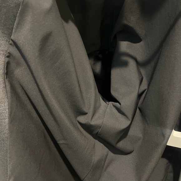 Lululemon overcoat/jacket - Picture 5 of 5